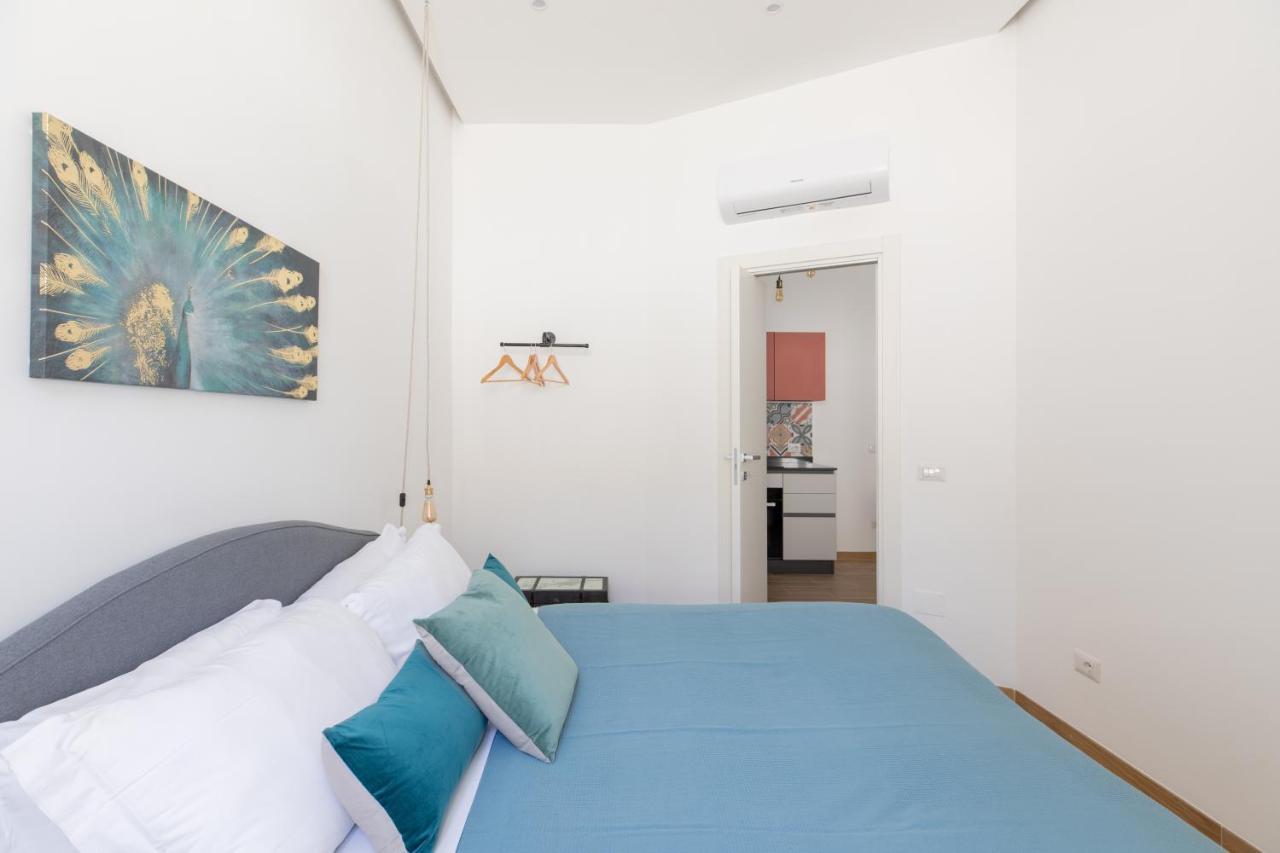 Iflat Colorful And Bright Apartament In Monti Рим Экстерьер фото