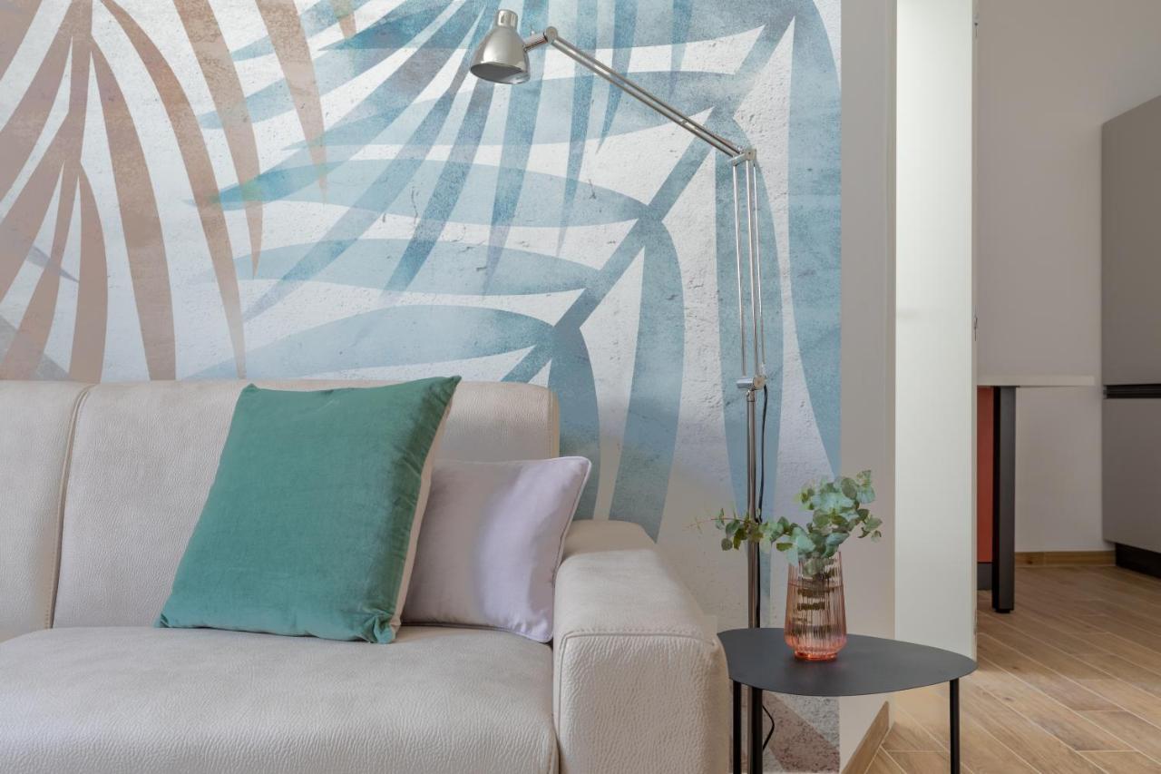 Iflat Colorful And Bright Apartament In Monti Рим Экстерьер фото