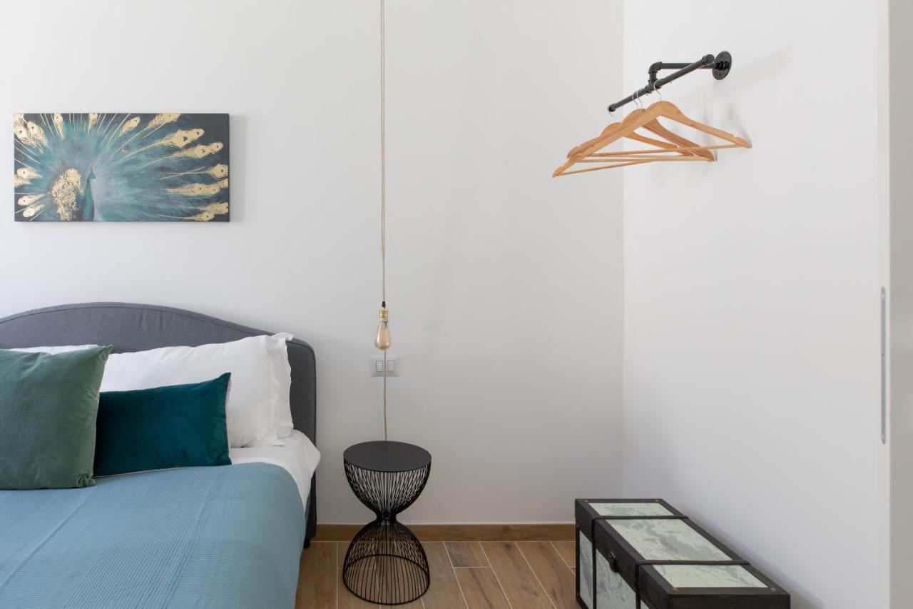 Iflat Colorful And Bright Apartament In Monti Рим Экстерьер фото